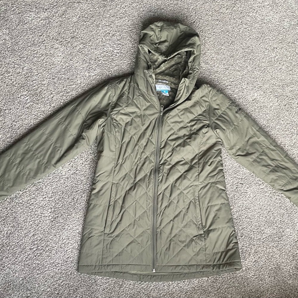 Columbia Women’s Copper Crest ll Long Jacket- Stone Green- size large